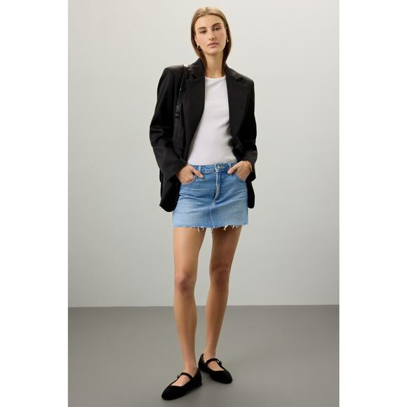 LEE Blue Medium Wash Cotton Denim Low Rise Mini Skirt Size 27 - Picture 1 of 9